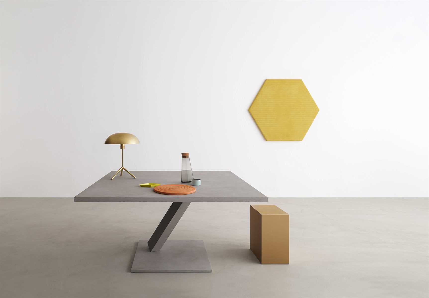 Seat table. Обеденный стол, more - Desalto. Стол квадратный от дизайнера. Elementals столик. Культовый стол.