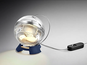 Настольная лампа с регулируемым светом из алюминия Lumina коллекции Limbus Eye фабрика Lumina из Италии