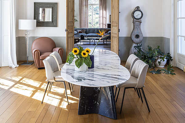 Стол POLTRONA FRAU Infi nitamente фабрика POLTRONA FRAU из Италии. Фото №6