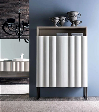 Шкаф для ванной с дверцами из дерева CORTEZARI  LEON 773