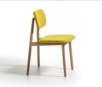 Стул с обитой спинкой из ткани MOROSO Klara 995 фабрика Moroso из Италии