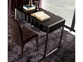 Письменный стол с ящиками из дерева CORTEZARI  LEON 771 фабрика CORTE ZARI из Италии