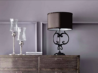 Настольная лампа из металла с абажуром CORTEZARI Erika ROLL фабрика CORTE ZARI из Италии