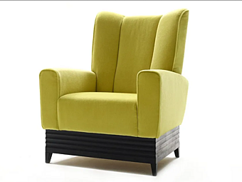 Кресло с обивкой из ткани и подлокотниками MARIONI Laurence I0230