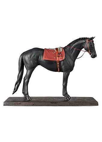 English Purebred Horse Sculpture фабрика LLADRO из Италии