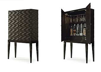 Барный шкаф из дерева с уникальным дизайном BIZZOTTO ITALIA Maori 576 фабрика Bizzotto Italia из Италии