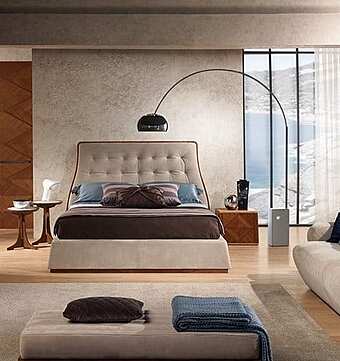 Двуспальная кровать с обитой спинкой из ткани CARPANELLI Desyo king size LE23K фабрика CARPANELLI из Италии