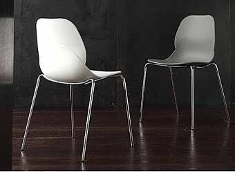 Стул из металла и полипропилена ARREX A019 фабрика ARREX из Италии