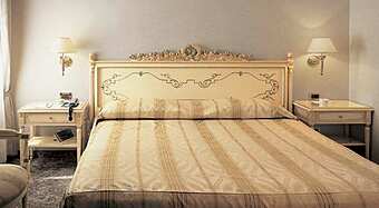 Тумбочка EZIO BELLOTTI ''PLATINUM'' 3511 фабрика EZIO BELLOTTI из Италии