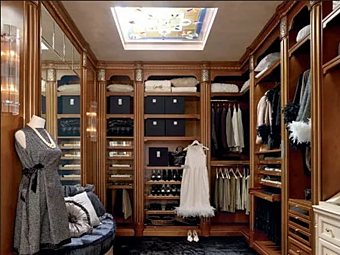 Деревянный гардероб-купе на заказ Romanza Classiche Armonie Martini Interiors Деревянный гардероб-купе на заказ Romanza Classiche Armonie Martini Interiors фабрика MARTINI INTERIORS из Италии