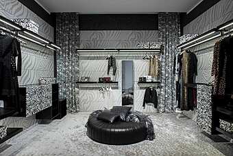 Гардеробная для путешествий Roberto Cavalli NAKURU Гардеробная для путешествий Roberto Cavalli NAKURU фабрика ROBERTO CAVALLI из Италии
