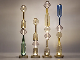 Напольная лампа из blown glass коллекции PAOLO CASTELLI Icône Luminose ILL.MORA.001 фабрика Paolo Castelli из Италии