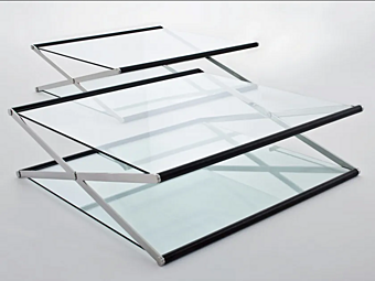 Низкий кофейный стол из стекла Gallotti&Radice NOX фабрика Gallotti & Radice из Италии