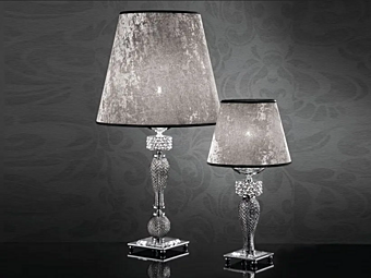 Прикроватная лампа с кристаллами Сваровски Euroluce Lampadari TooChic LP1 LG1 Прикроватная лампа с кристаллами Сваровски Euroluce Lampadari TooChic LP1 LG1 фабрика EUROLUCE LAMPADARi из Италии
