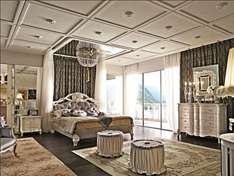 Деревянный комплект спальни с мягкой спинкой Martini Interiors La Vita e in Scena