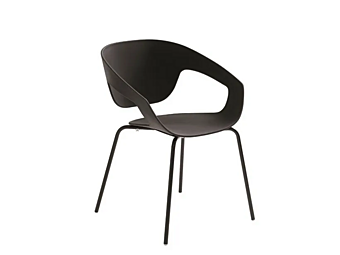 Кресло с подлокотниками из полипропилена VAD CASAMANIA & HORM фабрика Casamania & HORM из Италии