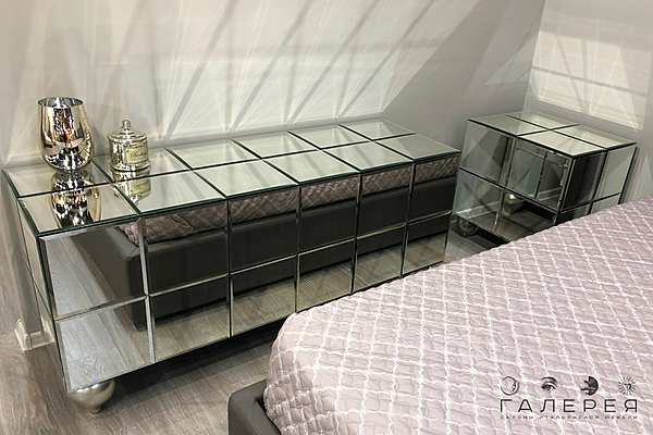 Комод и тумбочки(2 шт) фабрика OF INTERNI из Италии. Фото №2