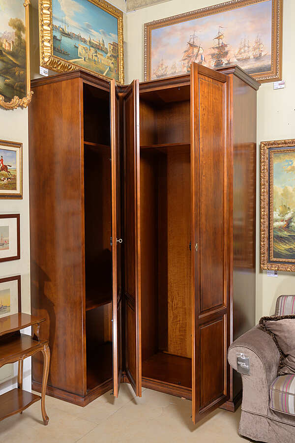 Modenese Gastone    Угловой шкаф   art. SALIERI,   фабрика MODENESE GASTONE из Италии. Фото №2