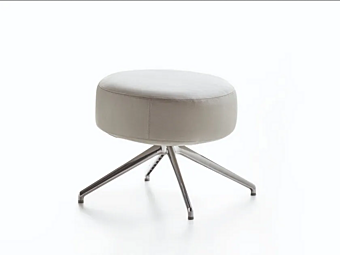 Обитанная кожаная пуф ENRICO PELLIZZONI Billie фабрика ENRICO  PELLIZZONI из Италии