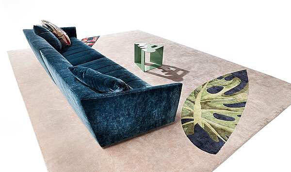 Диван с подлокотниками из ткани ERBA ITALIA Belladonna фабрика ERBA ITALIA из Италии. Фото №2