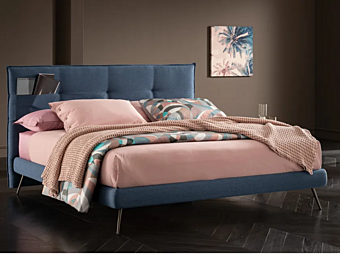 Двуспальная кровать с мягкой спинкой из ткани Altrenotti KR591327 Двуспальная кровать с мягкой спинкой из ткани Altrenotti KR591327 фабрика Altrenotti из Италии