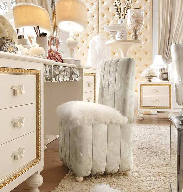 Настольная лампа ALTA MODA Prima Classe CL010 фабрика ALTA MODA из Италии. Фото №3