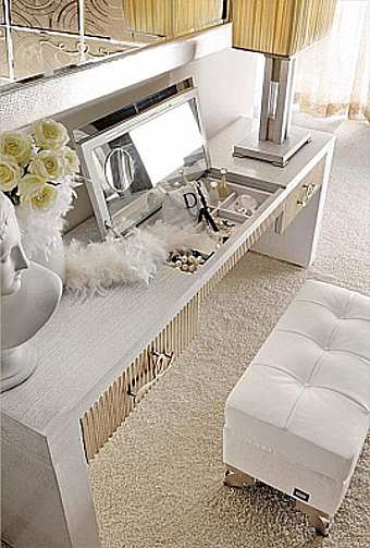 Туалетный столик FLORENCE COLLECTIONS 520 фабрика FLORENCE COLLECTIONS из Италии