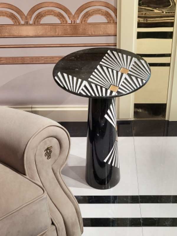 Подставка VISIONNAIRE (IPE CAVALLI) DONALD Salone del Mobile Milano
