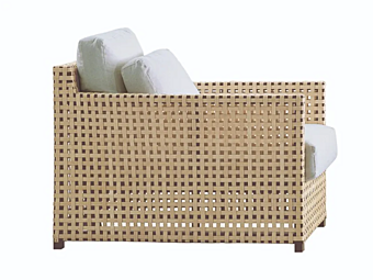 Кресло с подлокотниками из ткани Gervasoni WK 581S1T фабрика Gervasoni из Италии