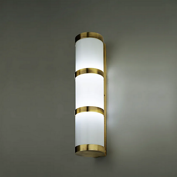 Настенный светильник из поликарбоната LOGIC MARIONI 02277 фабрика MARIONI из Италии. Фото №5