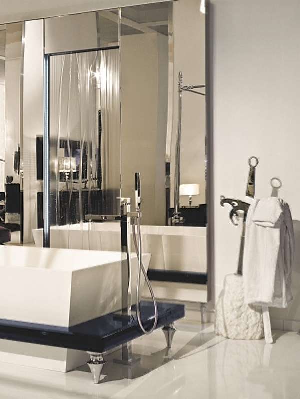 Полотенцедержатель VISIONNAIRE (IPE CAVALLI) MARIENBAD Wellness