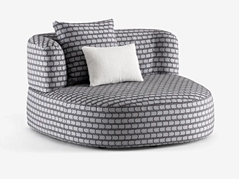 Кресло с подлокотниками из ткани Flou Pierre фабрика Flou из Италии