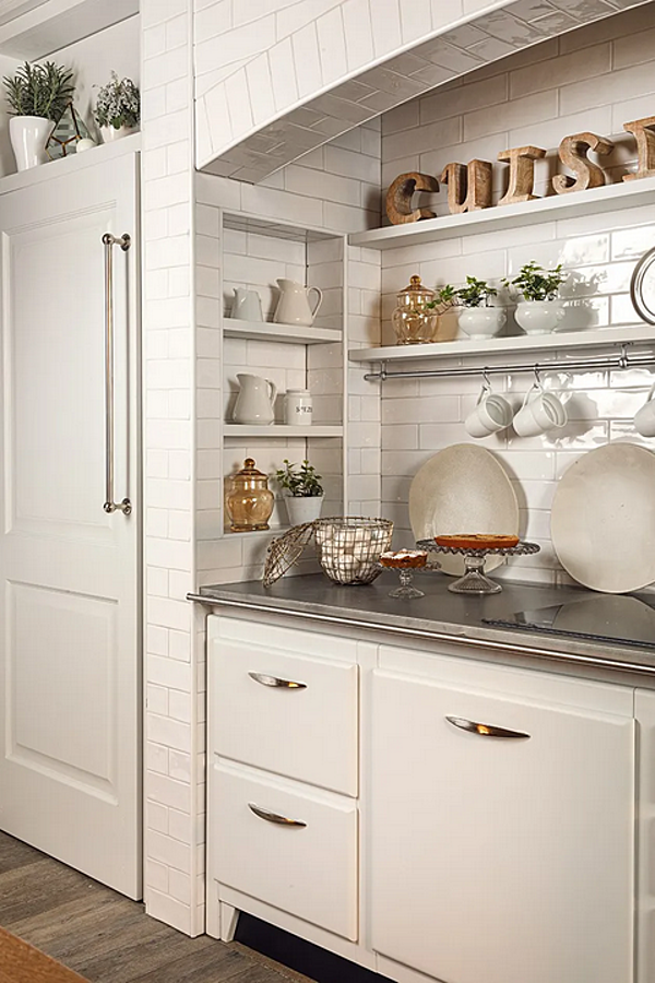 Кухня с островом из дерева MARCHI GROUP Essenza фабрика MARCHI CUCINE из Италии. Фото №7