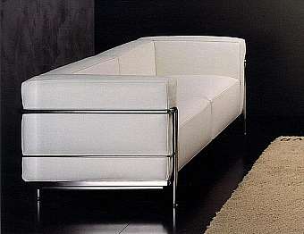 Диван CASSINA Poltrone e divani LC3