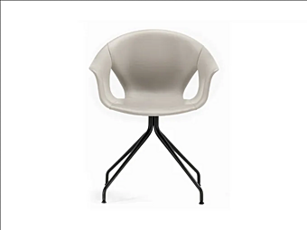 Кресло с подлокотниками из кожи POLTRONA FRAU Ginger Ale 2 фабрика POLTRONA FRAU из Италии