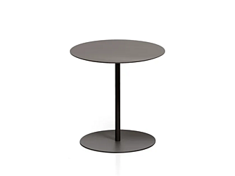 Круглый столик для боковой мебели из материала Fenix NTM Kristalia TAG 4722D7