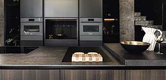 Кухня с островом без ручек из материала ASTER CUCINE Contempora 7 фабрика Aster Cucine из Италии