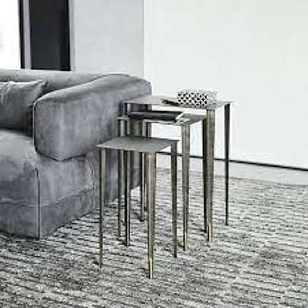 Стол журнальный CATTELAN ITALIA Giorgio Cattelan SPILLO фабрика CATTELAN ITALIA из Италии. Фото №2