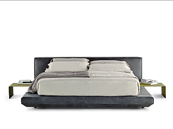 Двуспальная кровать из кожи с обитой спинкой Art Nova Island Bed Двуспальная кровать из кожи с обитой спинкой Art Nova Island Bed фабрика Art Nova из Италии