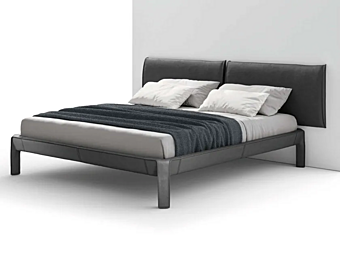 Двуспальная кровать из кожи с обитой спинкой CASSINA CAB NIGHT фабрика CASSINA из Италии