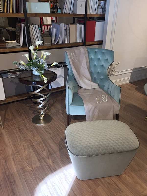 Пуф Dosi фабрика VITTORIA FRIGERIO из Италии. Фото №1