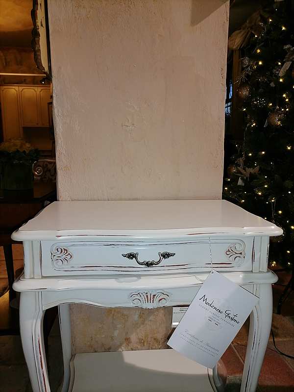 Modenese Gastone   Тумбочка приставная   art. 8899-ca W фабрика MODENESE GASTONE из Италии. Фото №3