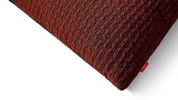 Подушка для дивана  из геометрической ткани CASSINA Rood фабрика CASSINA из Италии. Фото №4