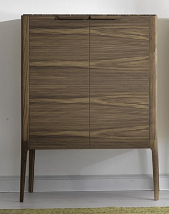 Высокий буфет из массива дерева PORADA Atlante фабрика PORADA из Италии