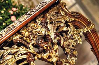 Стол ASNAGHI INTERIORS GD8401 Стол ASNAGHI INTERIORS GD8401 фабрика ASNAGHI INTERIORS из Италии