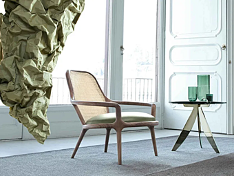 Кресло с подлокотниками из массива дерева BertO  Patti фабрика BertO из Италии