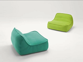 Кресло с обивкой из ткани и съемным чехлом PAOLA LENTI Float Mini J02A фабрика PAOLA LENTI из Италии