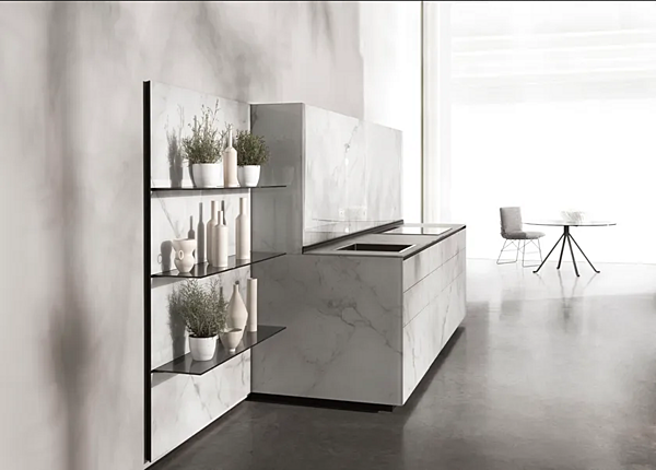Стеклянная встроенная кухня VALCUCINE Vitrum 2 фабрика VALCUCINE из Италии. Фото №3