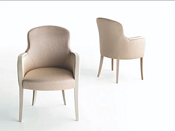 Кресло с подлокотниками из ткани Olivia Martini Interiors Кресло с подлокотниками из ткани Olivia Martini Interiors фабрика MARTINI INTERIORS из Италии
