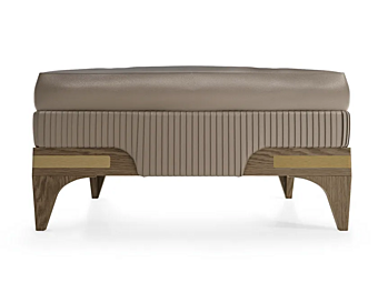 Квадратный пуф из кожи AR INTERIORS Alexander A62
